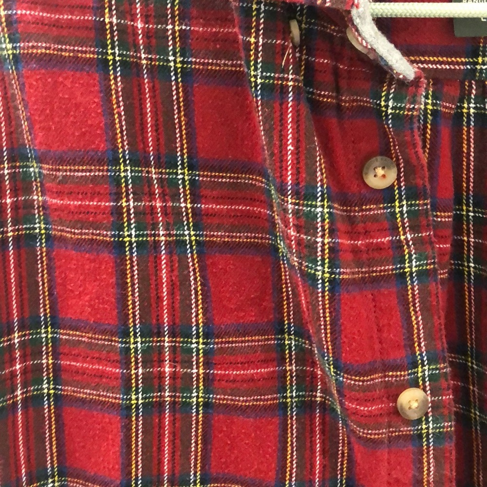 Button down - Picture 2 of 2